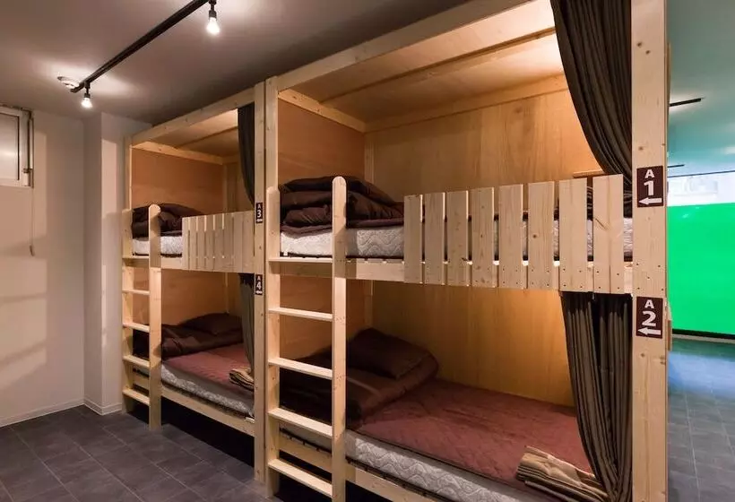 پانسیون 81 S Inn Kumamoto   Hostel