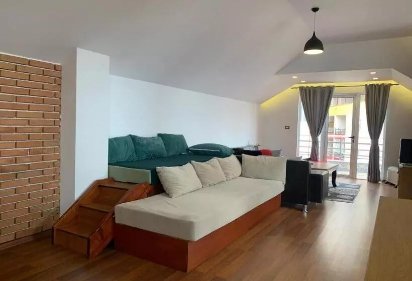 پانسیون Vila Topciu