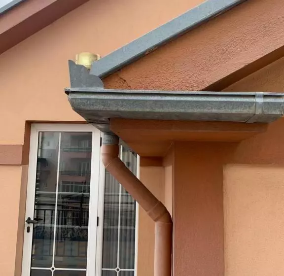 پانسیون Vila Topciu