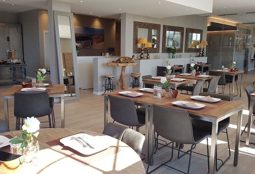 فندق Acropolis Op Het Sportiefste Park Van De Kust