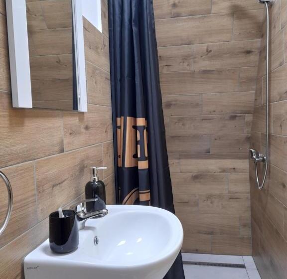 پانسیون Vila Miorita