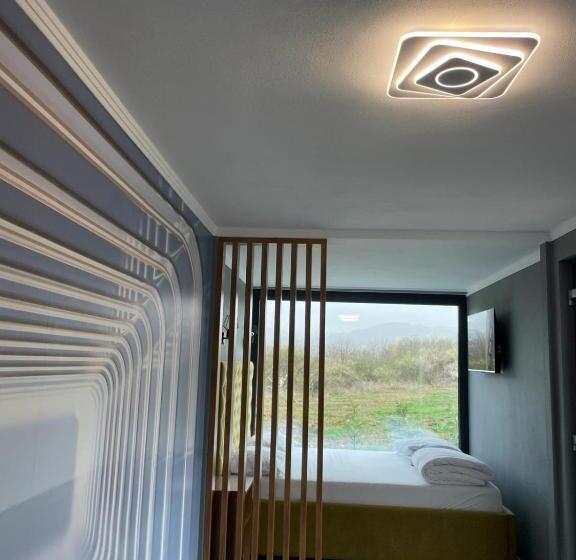 پانسیون Vila Miorita