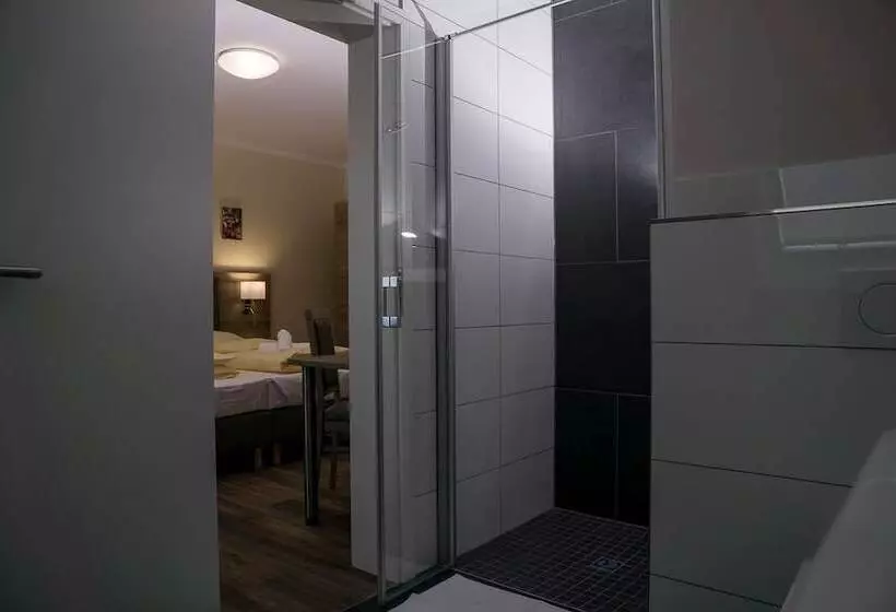 Aamiaismajoitus (B&B) Dea