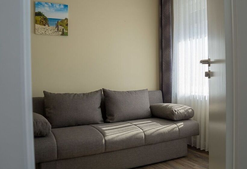 住宿加早餐  Dea