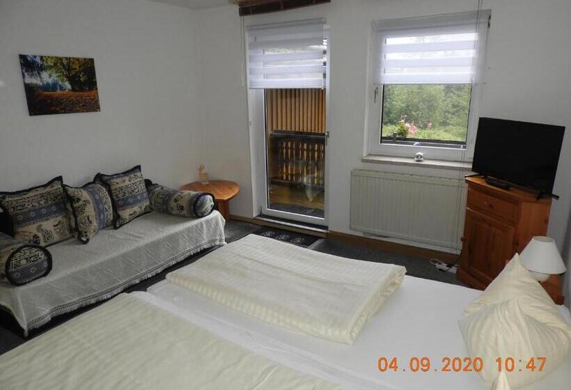 Bed and Breakfast Pension Raststüb'l