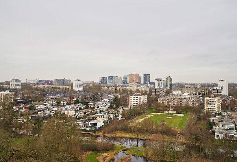 Radisson Hotel & Suites Amsterdam South