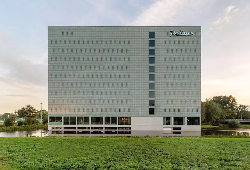 Radisson Hotel & Suites Amsterdam South