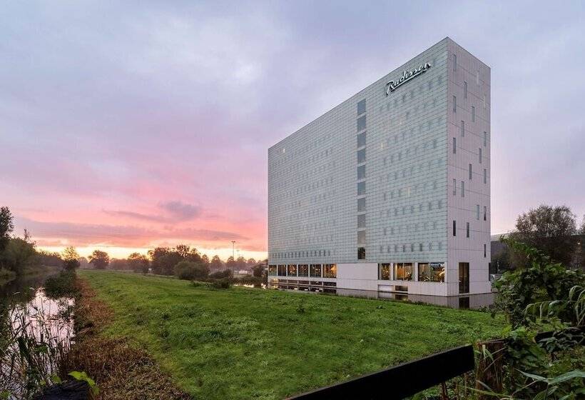 Radisson Hotel & Suites Amsterdam South
