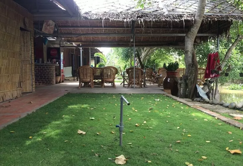 استراحتگاه Hometravel Mekong Can Tho