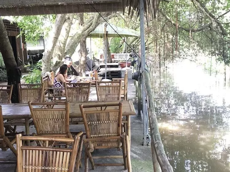 استراحتگاه Hometravel Mekong Can Tho