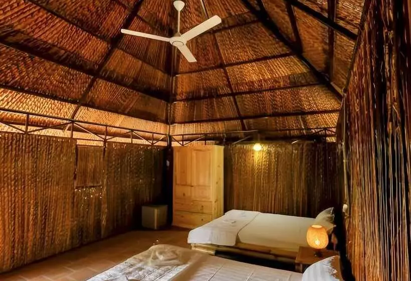 استراحتگاه Hometravel Mekong Can Tho