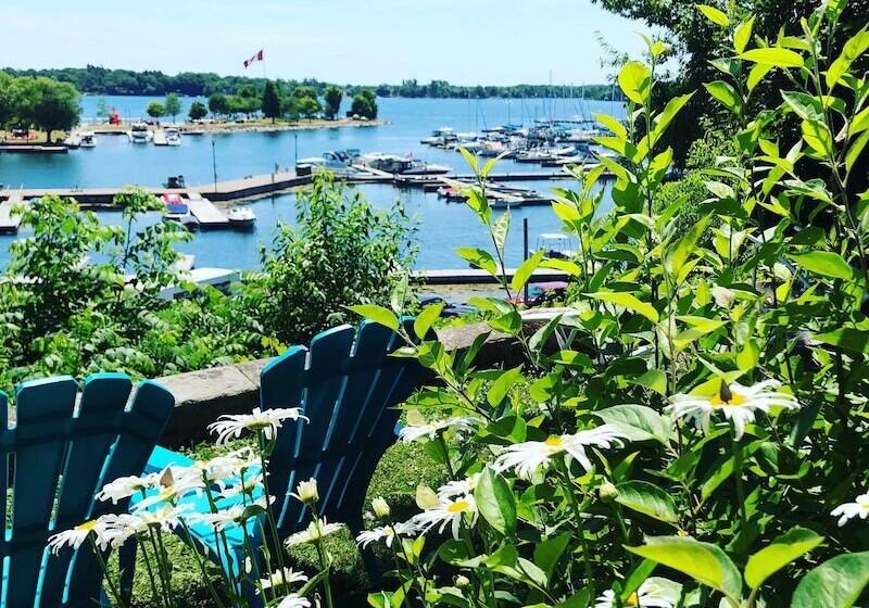 住宿加早餐 Waterside Inn