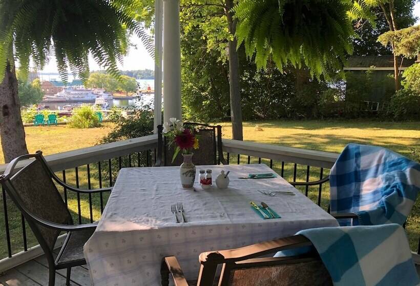 住宿加早餐 Waterside Inn