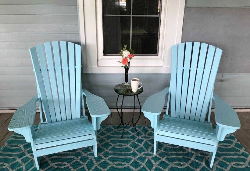 민박 Waterside Inn