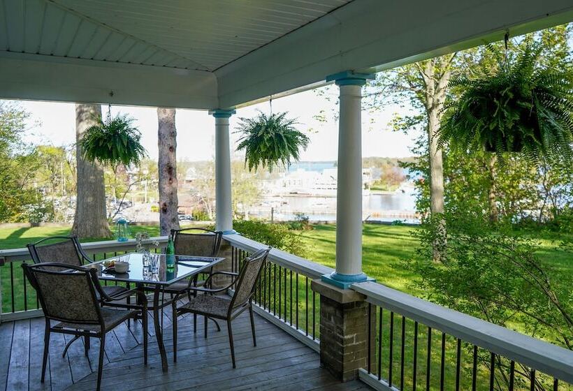 住宿加早餐 Waterside Inn