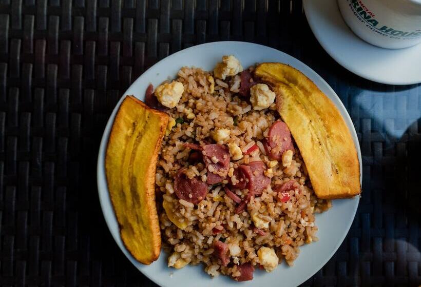 Пансион Residencial Marina House