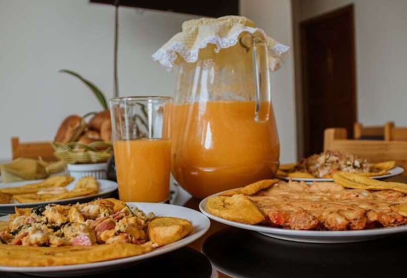 Пансион Residencial Marina House