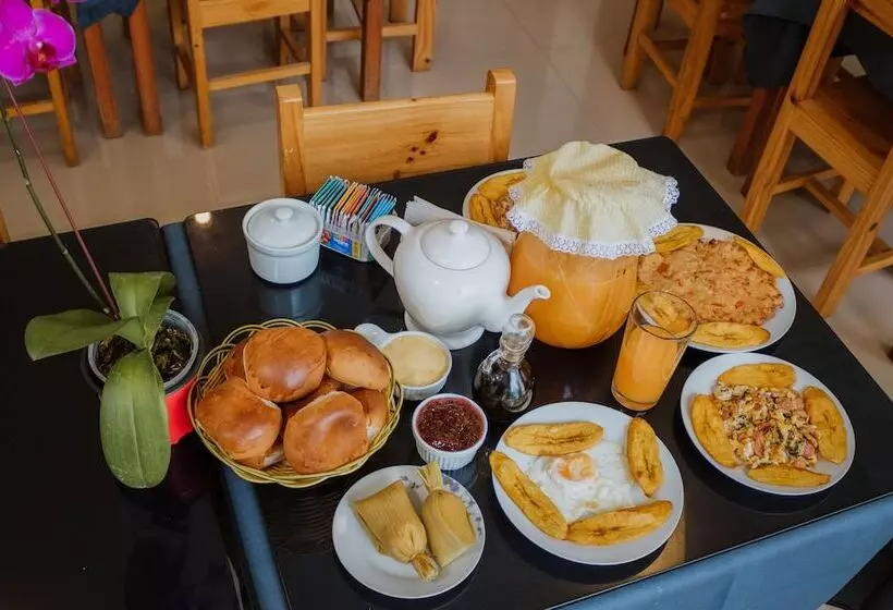 پانسیون Residencial Marina House