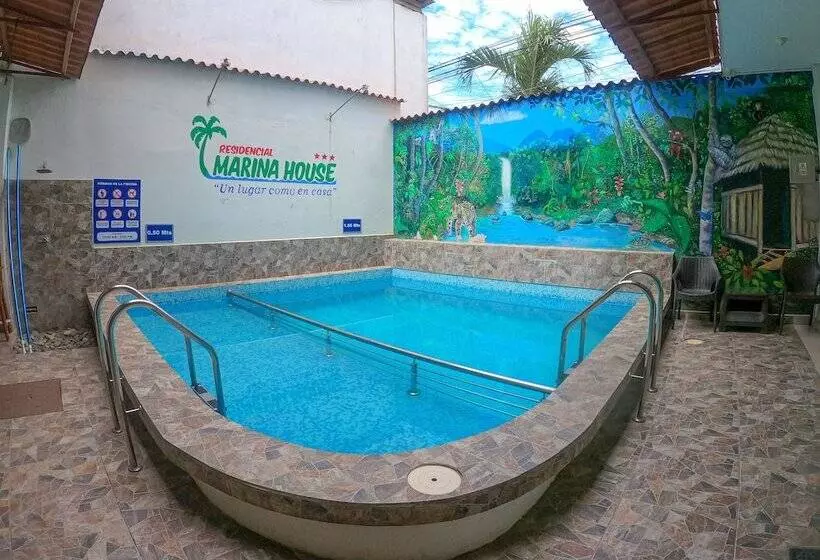 پانسیون Residencial Marina House