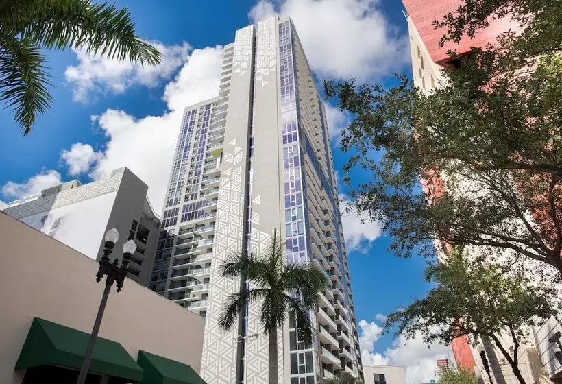The Guild Downtown   Miami