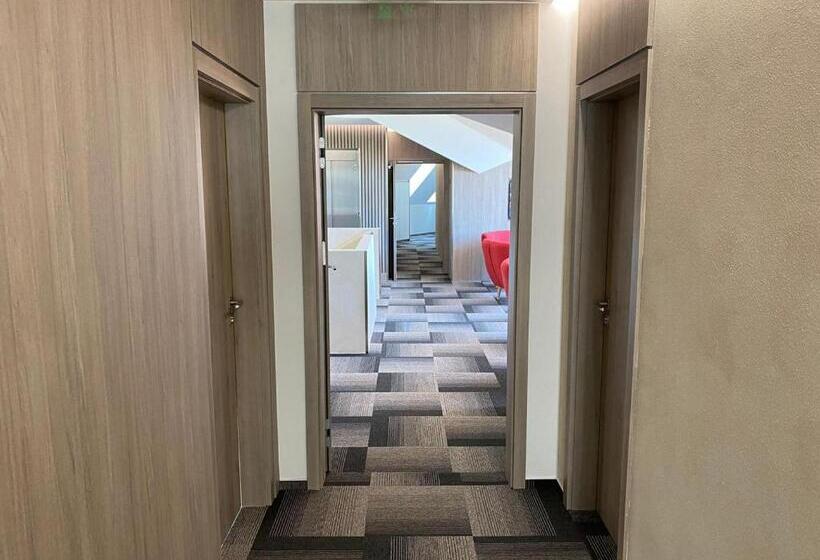 호텔 Hraniční Zámeček