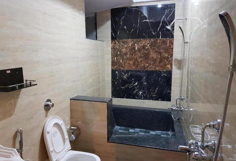 ペンション Godwill Casa Varca