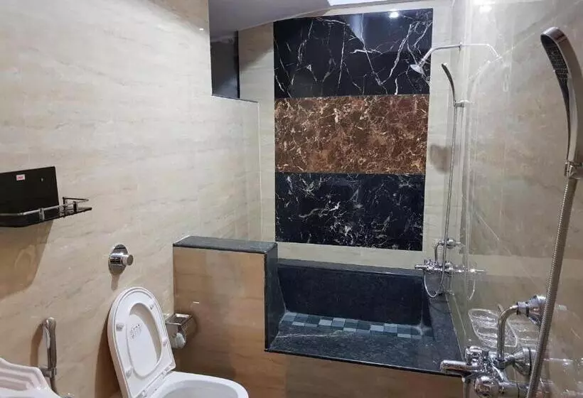 Pension (Hôtel basse catégorie) Godwill Casa Varca