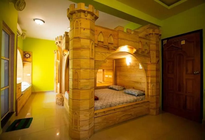 Pension (Hôtel basse catégorie) Godwill Casa Varca