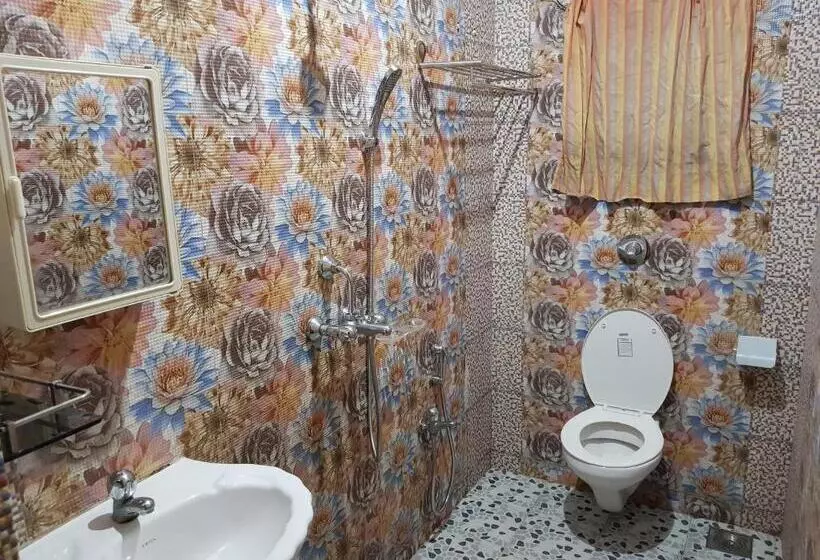 Pension (Hôtel basse catégorie) Godwill Casa Varca