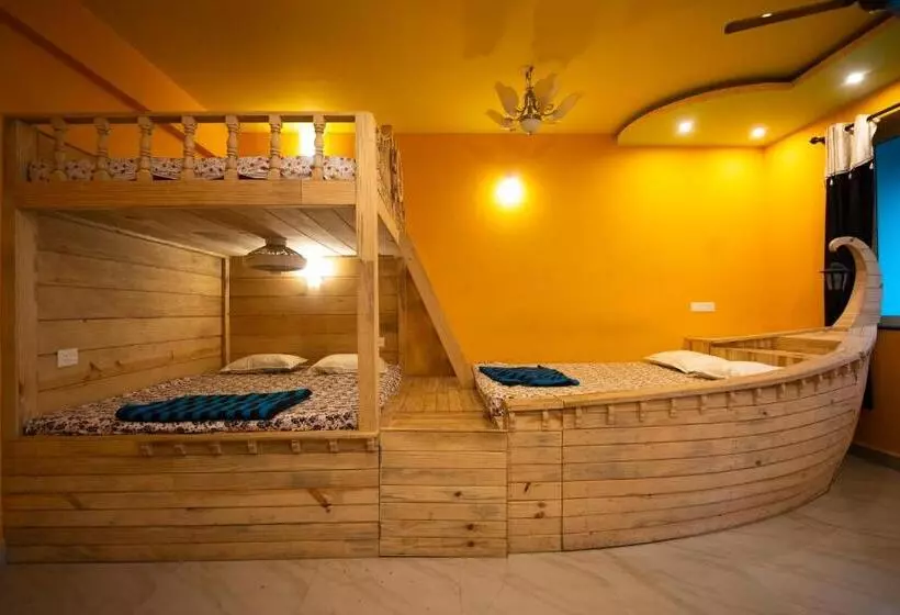 Pension (Hôtel basse catégorie) Godwill Casa Varca