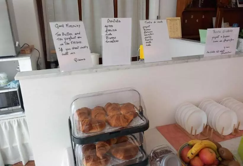 B&b Tra Mare E Marmo