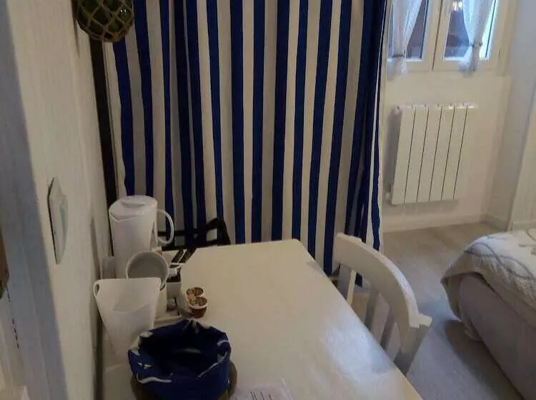 Aamiaismajoitus (B&B) A La Duvetine