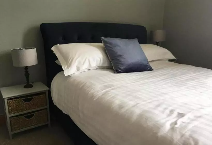 تختخواب و صبحانه York House Durham