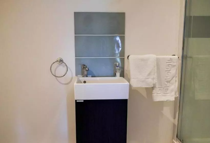 تختخواب و صبحانه York House Durham