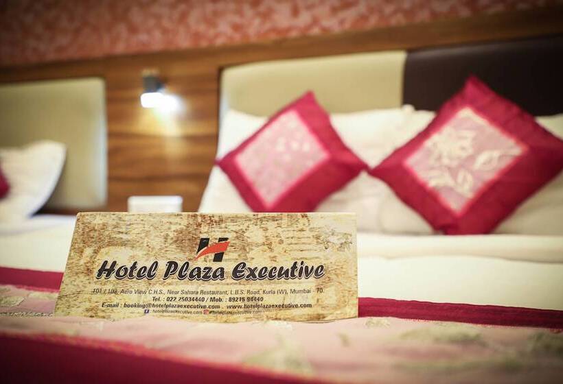 Hotel Plaza Executive   Near Bkc