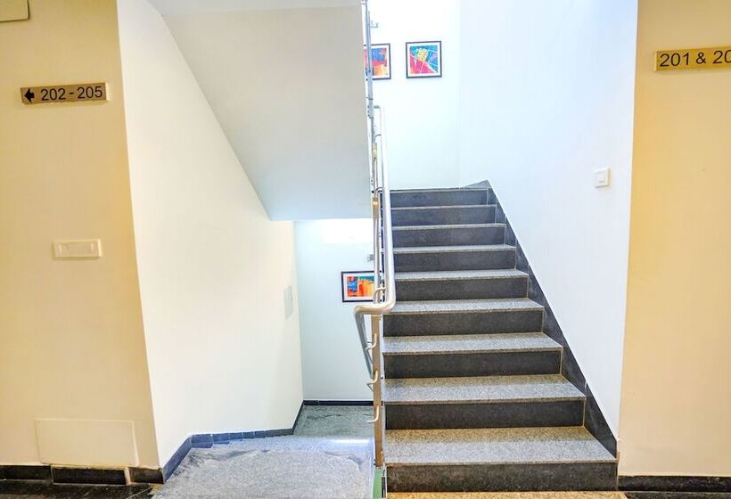 Hotel Fab Raj Residency Iii