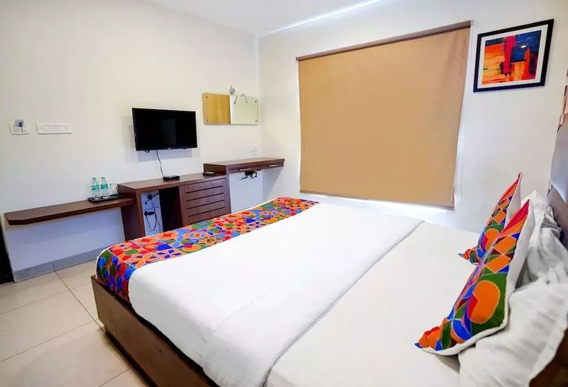 Hotelli Fab Raj Residency Iii