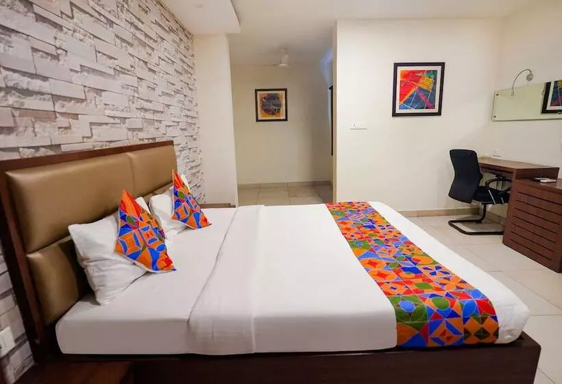 Hotelli Fab Raj Residency Iii