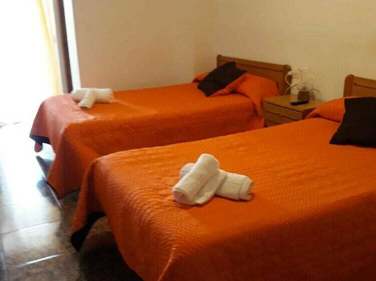 ホテル Intibili Sant Matheu