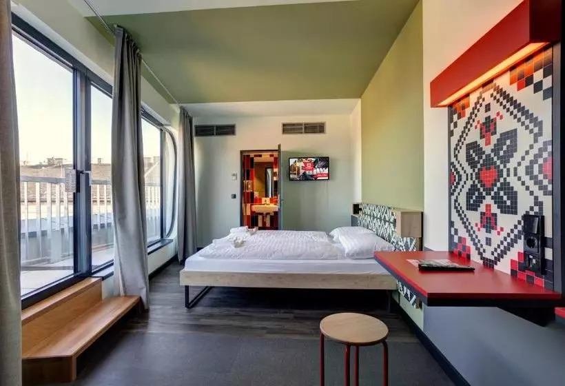 Hotelli Meininger Budapest Great Market Hall