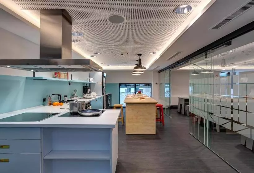 Hotelli Meininger Budapest Great Market Hall