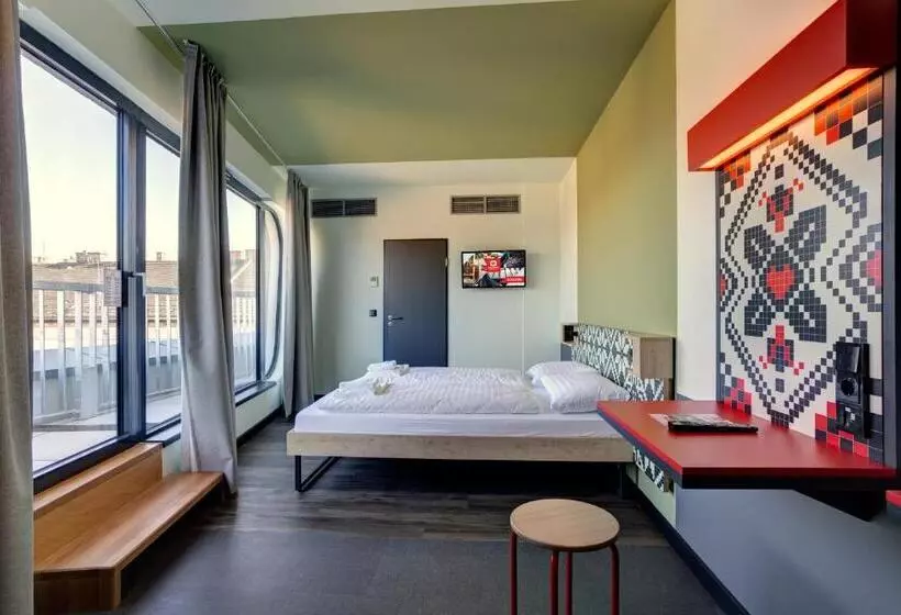 Hotelli Meininger Budapest Great Market Hall