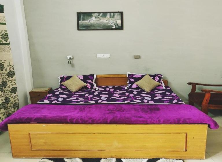 ホテル Narmada Palace