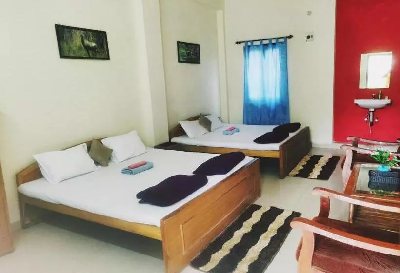 Hotelli Narmada Palace