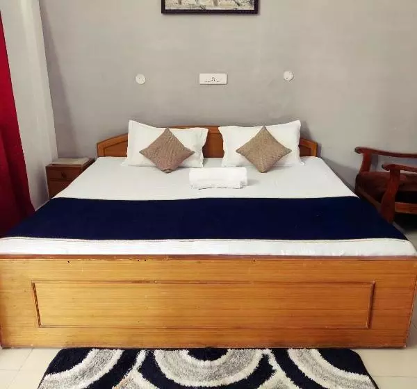 Hotelli Narmada Palace