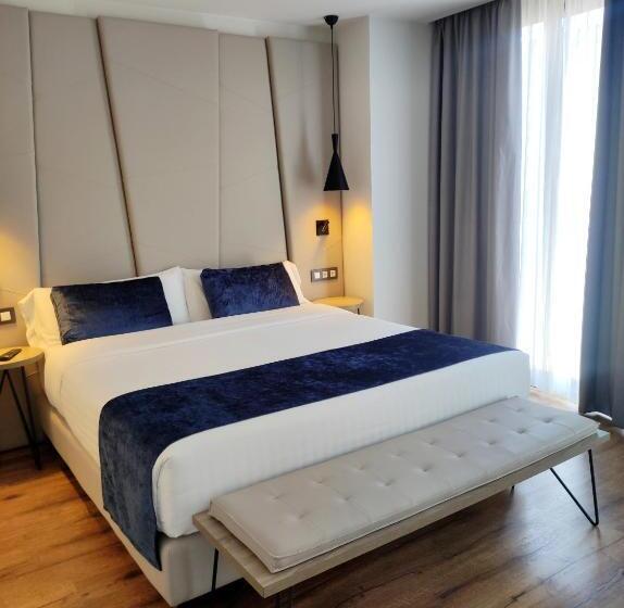 هتل Taverna De La Sal Boutique