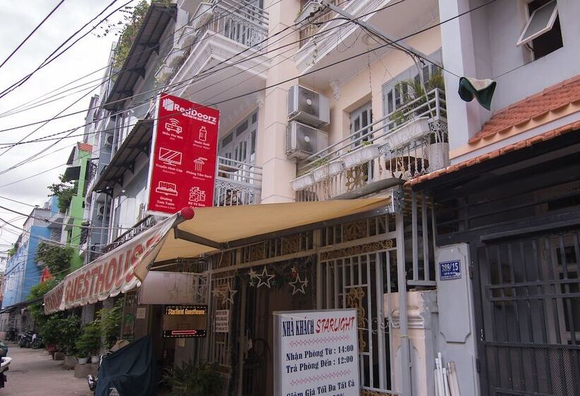 پانسیون Starlight Guesthouse