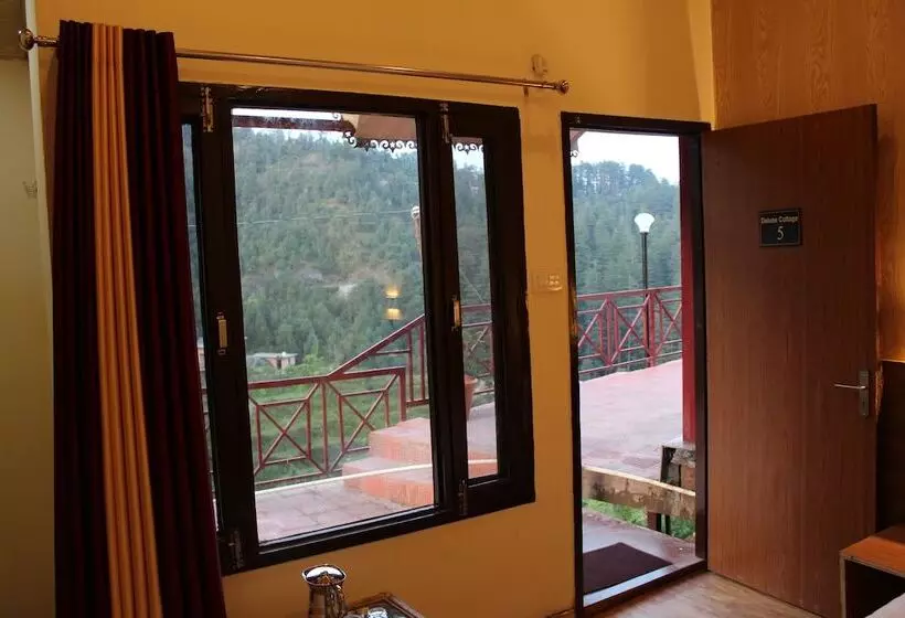 Lomakeskus Beyond Stay Kastura Kanatal