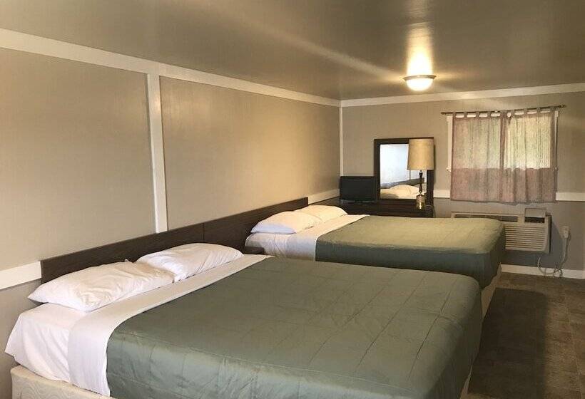 فندق صغير Tanglewood Lodge