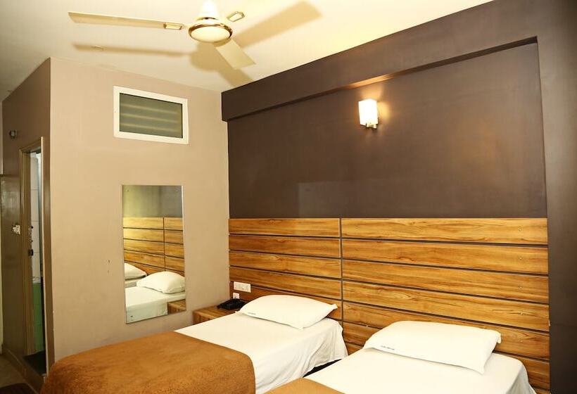 فندق Vajra Heritage